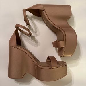 Carvela, beige, satin, sculpted wedge, size 7.5M